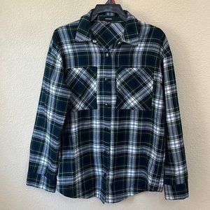 Forever 21 flannel plaid long sleeve shirt, size S